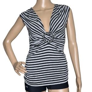 Studio Y black and gray striped top NWT Small